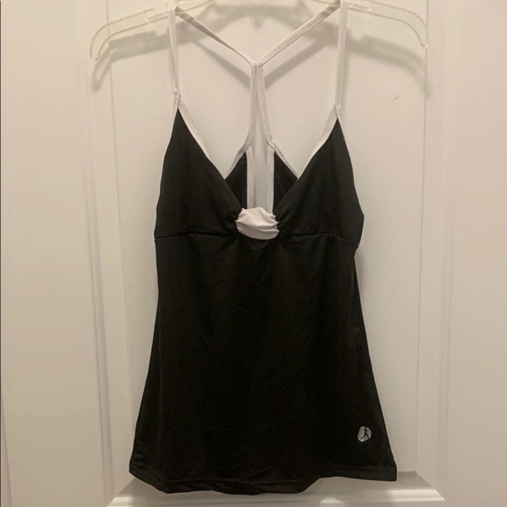 Necessity sports wear tank top L